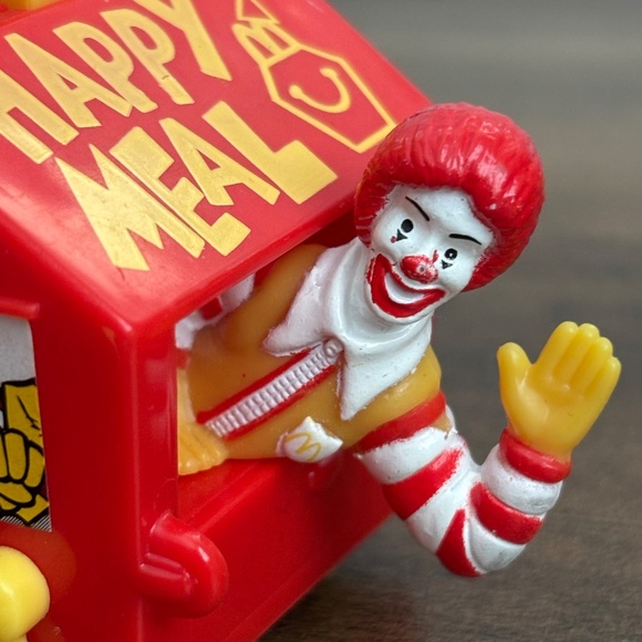 Vintage 1994 McDonald's RONALD MCDONALD Happy Meal Toy Box Birthday Train Car - Picture 2 of 8